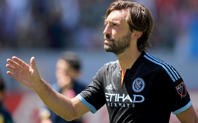 电竞牛快讯-伊尼戈·马丁内斯怒吼裁判吃牌值了